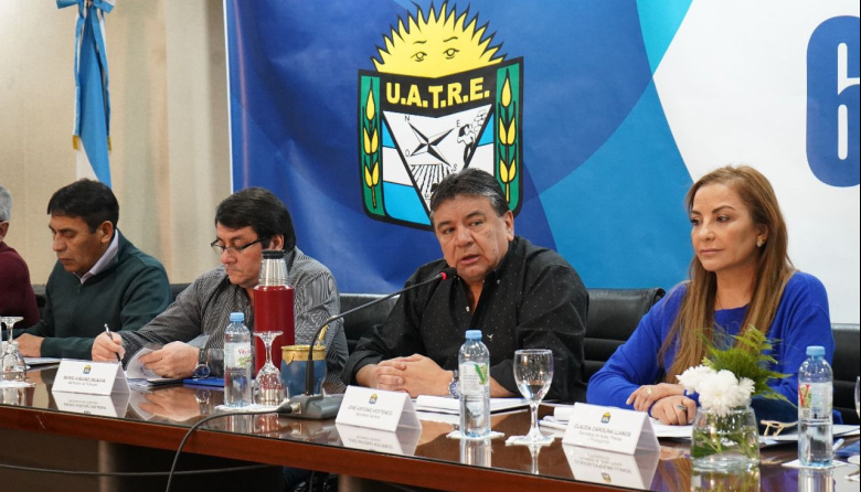 UATRE organiza congreso anual con participación fueguina