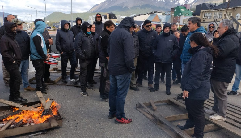 Dura crítica por la intervención del puerto