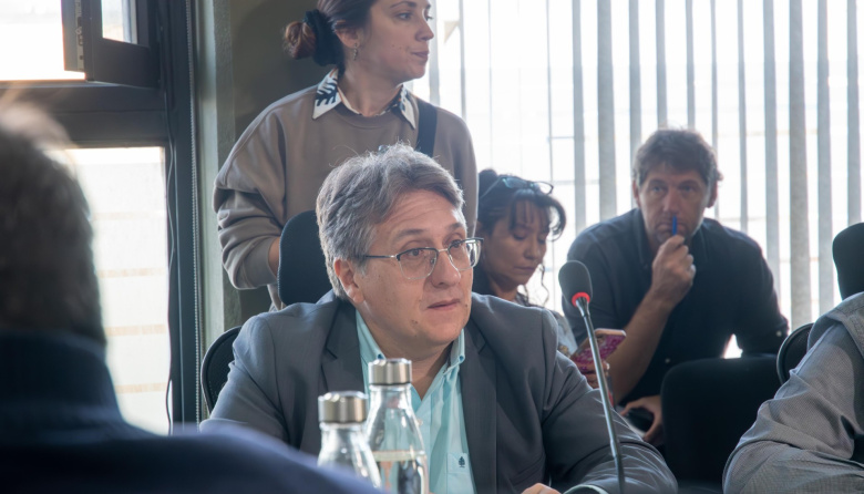 Espeche recordó que judicializó la falta de homologación de convenios