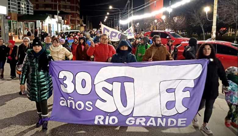 SUTEF convoca a una marcha de antorchas