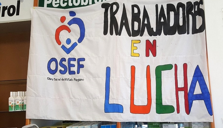 Trabajadores de la OSEF salen al cruce de las manifestaciones del gobernador