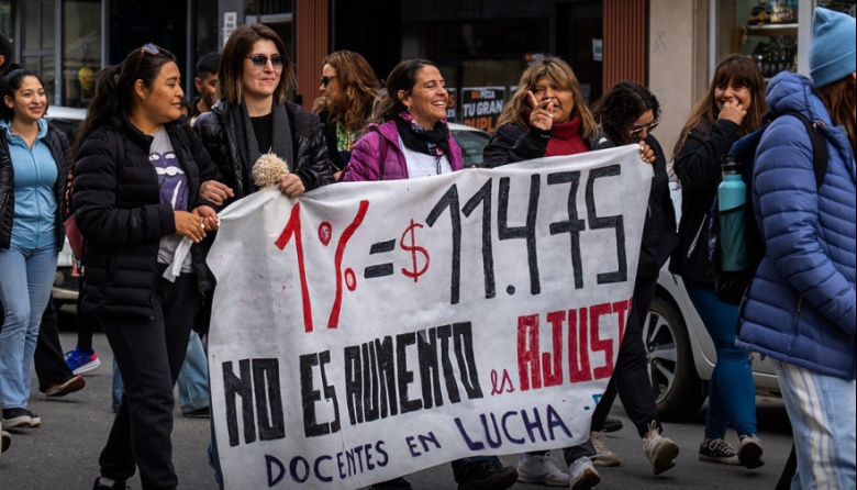 Docentes definieron medidas que incluyen un paro por 48 horas