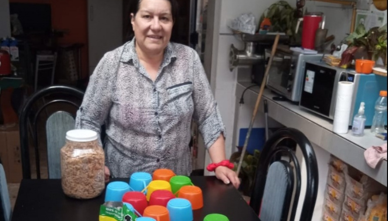 Peña solidaria para comedor comunitario