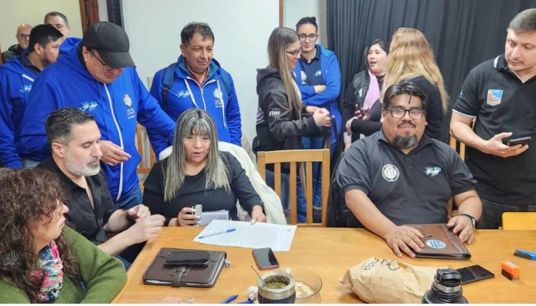 Gobierno presentó una nueva propuesta en la mesa paritaria