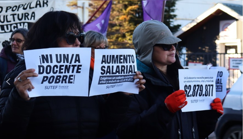 Docentes impulsan “lucha en defensa de la Educación Pública y por salario”