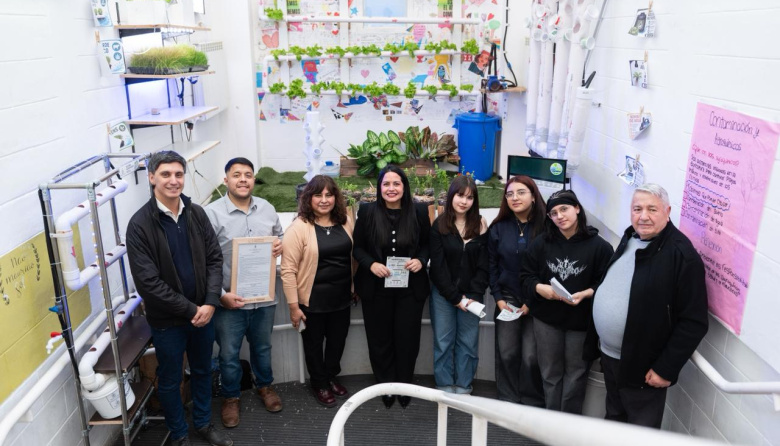 La concejala Arce declaró de interés el proyecto de hidroponia del Colegio Haspen