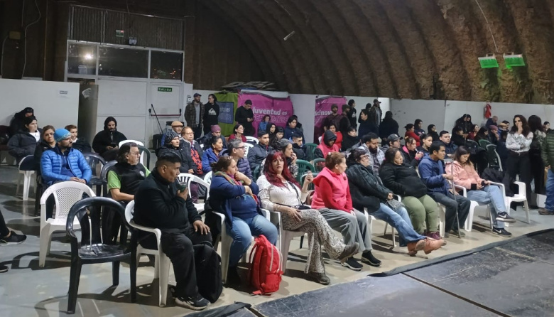 “Estamos empezando a hablar con los distintos legisladores, para generar los consensos”
