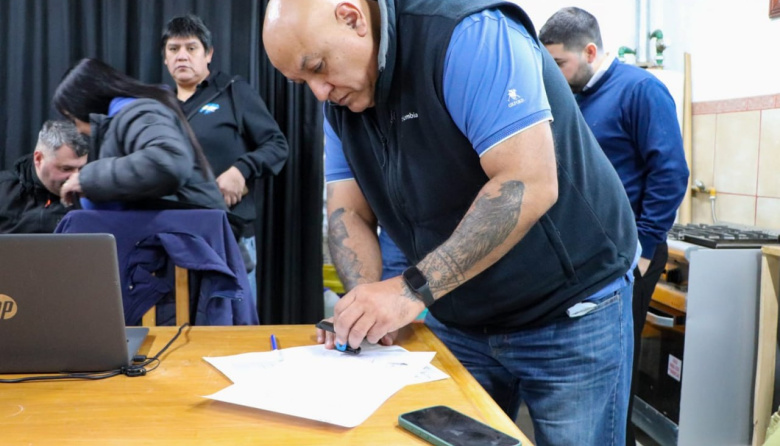Gobierno y gremios estatales conformaron la COPARLAP