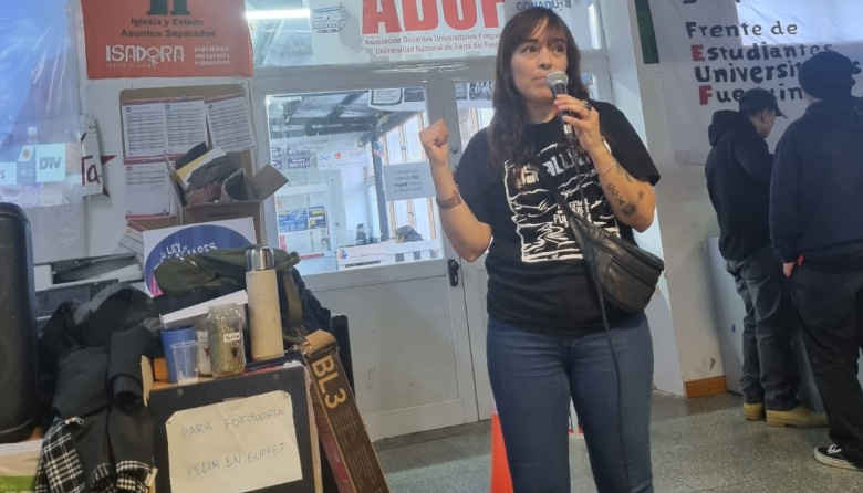 Advierten sobre “la entrega sistemática del territorio” y convocan a una jornada plurinacional