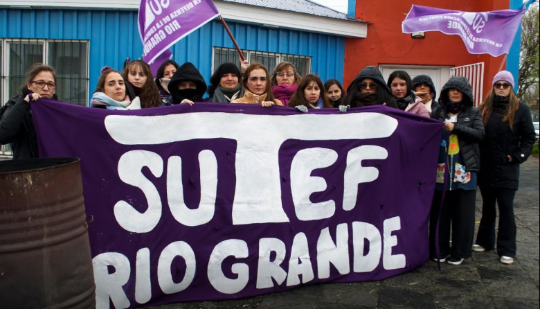 Docentes arrancan un paro “por tiempo indeterminado” este lunes