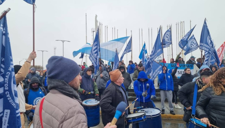 "La gente se está despertando y ya está cansada de las mentiras de este presidente"