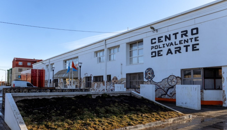 “La Poli Peña nos permite devolverles a los estudiantes lo que invierten en insumos e instrumentos”