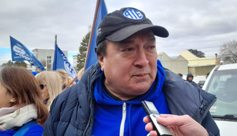 Firme rechazo a los retiros voluntarios y reclamo de priorizar los sueldos estatales