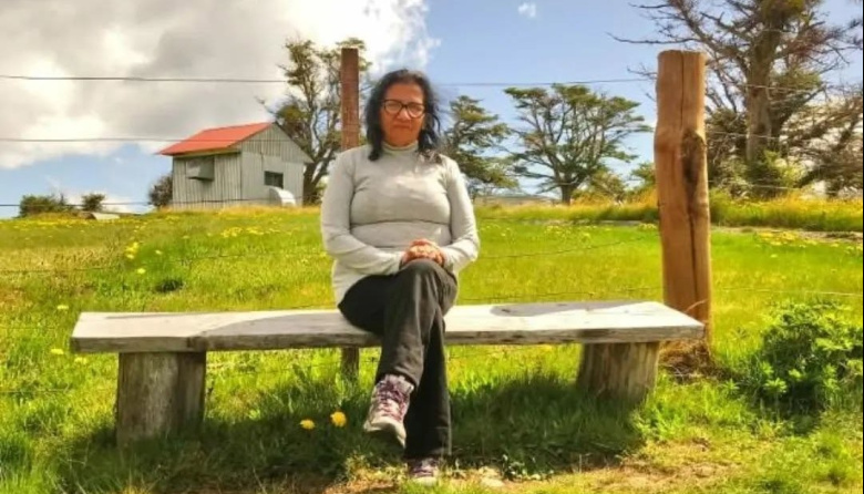 Entrevista a una mujer que vio los huesos de su familia en un museo: Memoria, presencia y dignidad Selk'nam