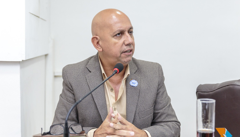 “No se puede presentar como solución algo que apenas representa el 1,26% de la masa salarial”, dijo Villegas
