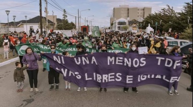 La Colectiva Feminista convoca a marchar esta tarde