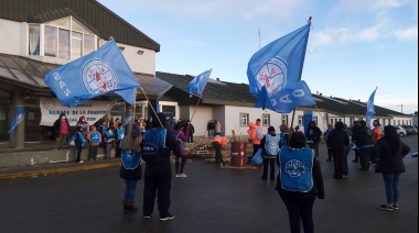 ATSA se manifestó en el Hospital de Río Grande acompañando la paritaria