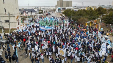 Contundente repudio desde la provincia al intento de atentado contra Cristina