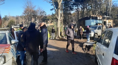 Detuvieron al dirigente de Unidad Popular Pol Baiz durante un desalojo