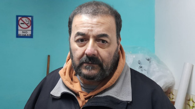 “Gracias a Dios tengo algunos amigos que me prestan plata o mi hija que hace alfajores”