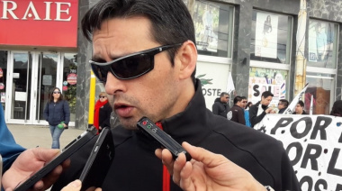 “Quieren trabajadores sin derechos y una industria de rodillas”