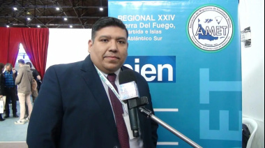 "Si mañana se arregla lo salarial, las clases tampoco siguen porque las escuelas no están en condiciones"