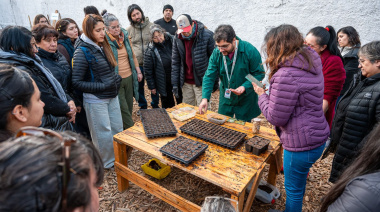 La Huerta “Sembrando Futuro” celebró un nuevo taller de siembra