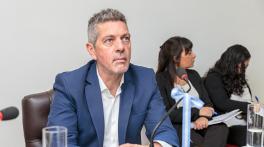 Löffler impulsa un régimen jubilatorio especial para trabajadores de la salud