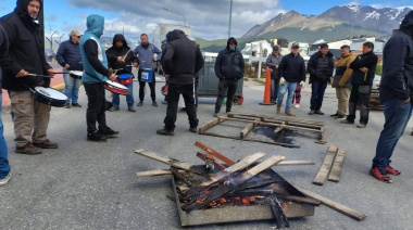 Buscan conformar un frente con las cámaras para exigir el fin de la intervención