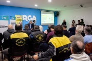 El municipio presentó app de taxis en Río Grande