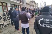 Metalúrgicos se manifestaron en Trabajo reclamando la homologación del acuerdo