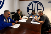 "Queremos un convenio definitivo, que proteja a los estatales ante el avance del gobierno nacional"