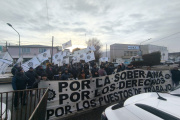 La UOM se movilizó a las Delegaciones de la Legislatura y el Gobierno para exigir respaldo político en defensa de la industria y los puestos de trabajo