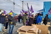 Hoy retoman las paritarias para el sector docente y siguen las medidas