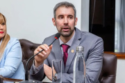Reclamo a la Comisión de Educación para que trate proyecto de Ley de Financiamiento