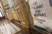 Trabajadores legislativos salieron al cruce de orden de Martín Menem