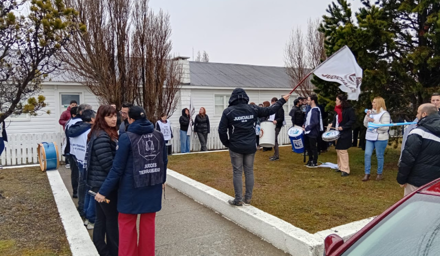 Sin el aumento reclamado, se profundizarían las medidas